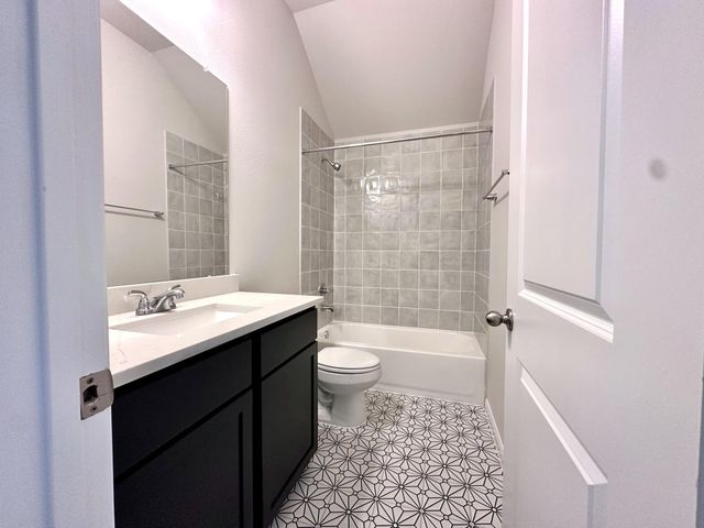 1207 Tessa Forest Court, Conroe, TX 77301