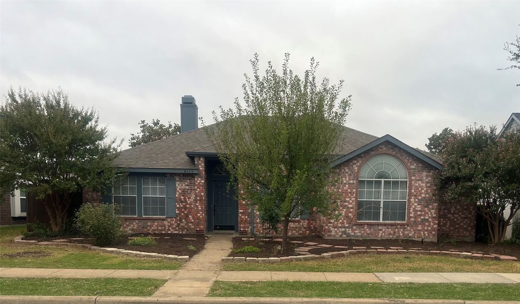 4125 Gardner Drive, The Colony, TX 75056 — exterior