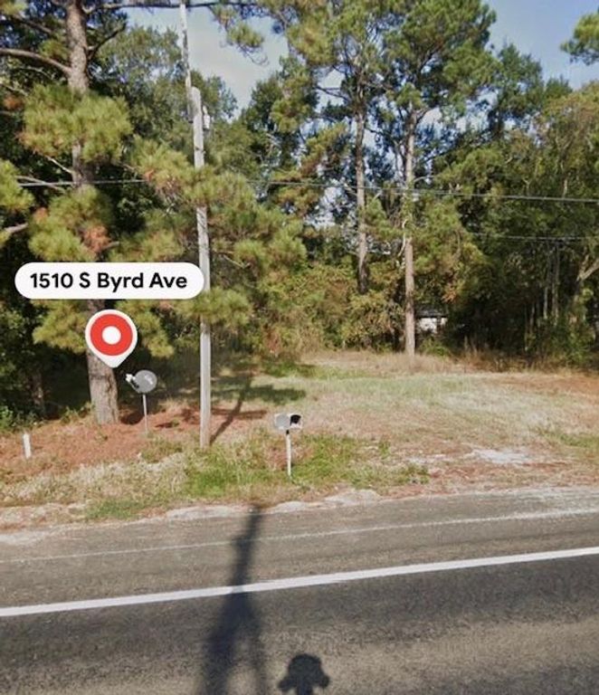 1510 S Byrd Avenue, Shepherd, TX 77371