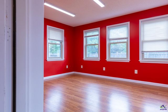 113 Lake Lillian Drive, Perry, GA 31069