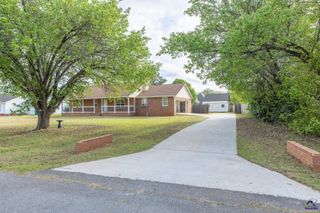113 Lake Lillian Drive, Perry, GA 31069