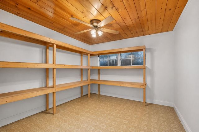 437 FLEMING Avenue, Greenacres, FL 33463