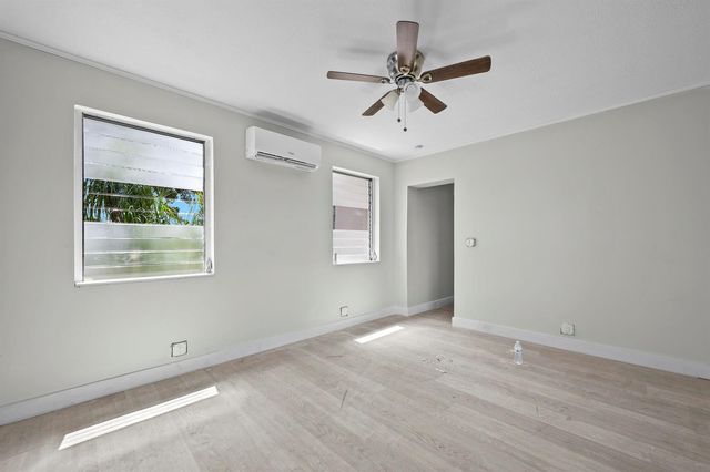 437 FLEMING Avenue, Greenacres, FL 33463