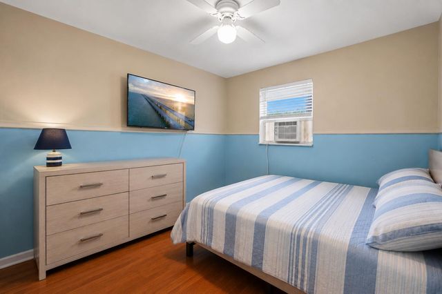437 FLEMING Avenue, Greenacres, FL 33463