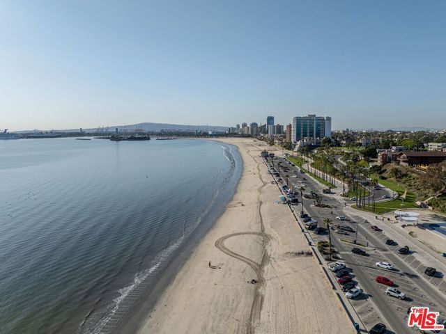 233 Lindero Avenue, Long Beach, CA 90803