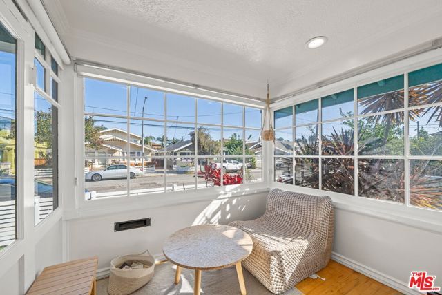 233 Lindero Avenue, Long Beach, CA 90803