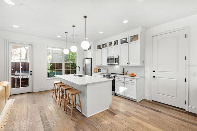 1732 RIDGEWOOD AVENUE S, Maitland, FL 32751