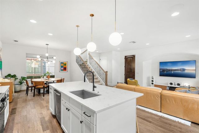 1732 RIDGEWOOD AVENUE S, Maitland, FL 32751