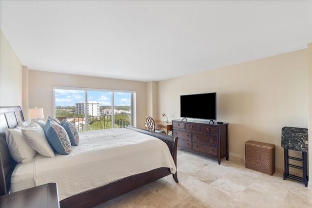 4301 N Ocean Boulevard 802, Boca Raton, FL 33431