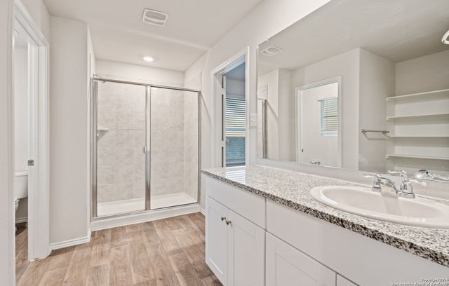 4111 Fort Palmer, St Hedwig, TX 78152