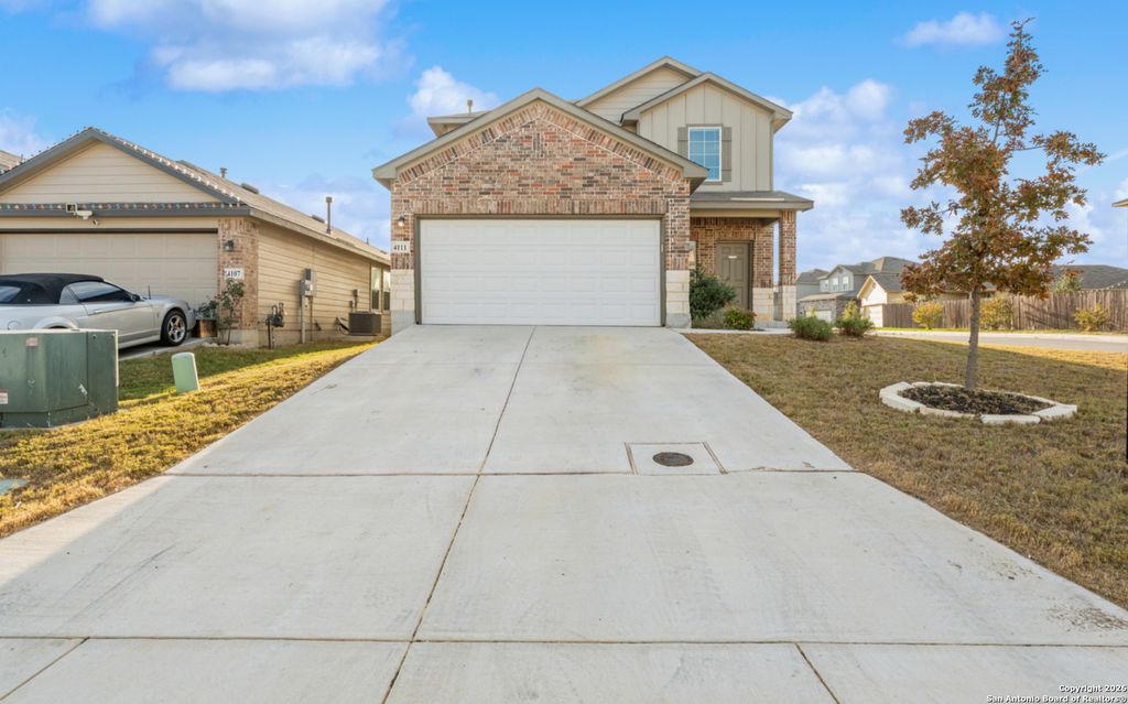 4111 Fort Palmer, St Hedwig, TX 78152