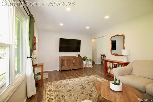 7077 Rivertown Road, Swartz Creek, MI 48473