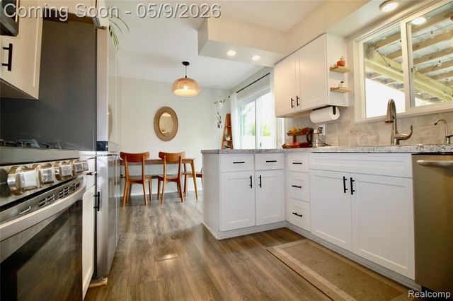 7077 Rivertown Road, Swartz Creek, MI 48473