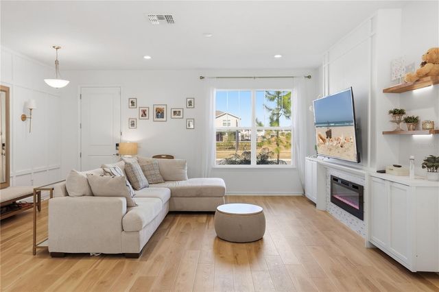 13953 EASDALE ALLEY, Winter Garden, FL 34787