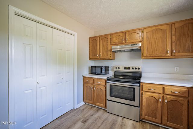 108 Hale Street, Rogersville, TN 37857