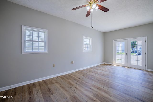 108 Hale Street, Rogersville, TN 37857