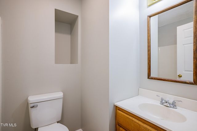 108 Hale Street, Rogersville, TN 37857