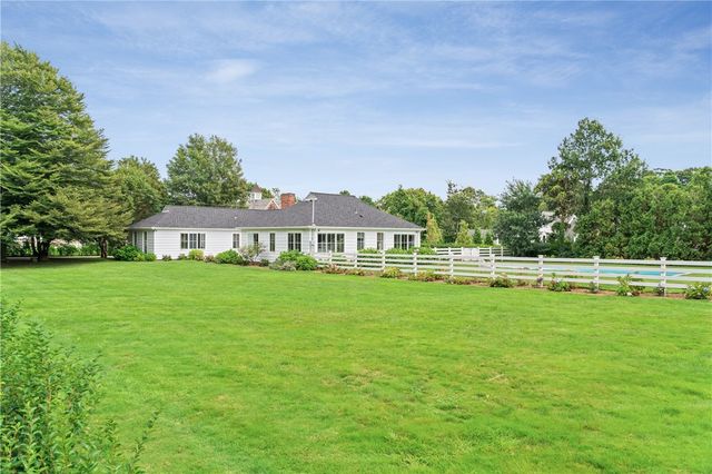 124 Harrison Avenue, Newport, RI 02840