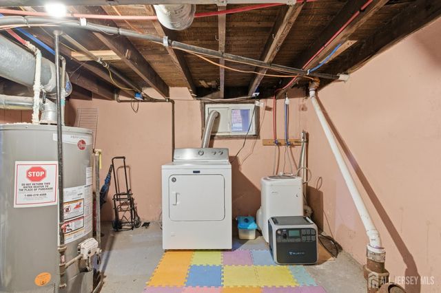 1377 Bryant Street, Rahway, NJ 07065