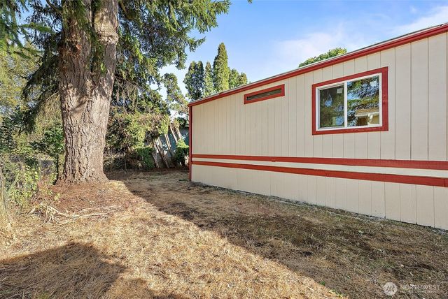 12713 142nd Avenue Ct E #4, Puyallup, WA 98374