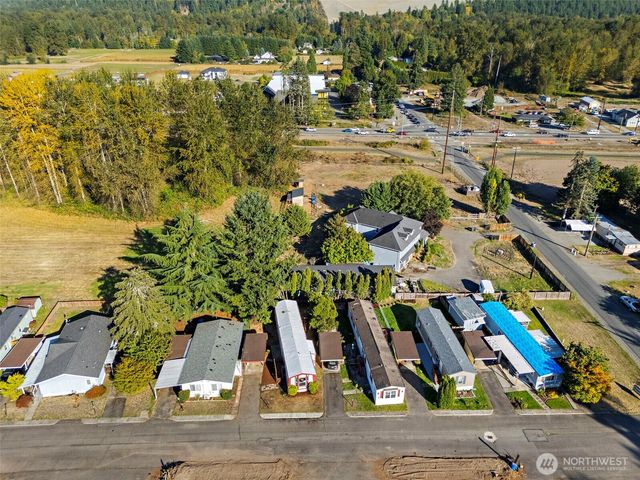 12713 142nd Avenue Ct E #4, Puyallup, WA 98374