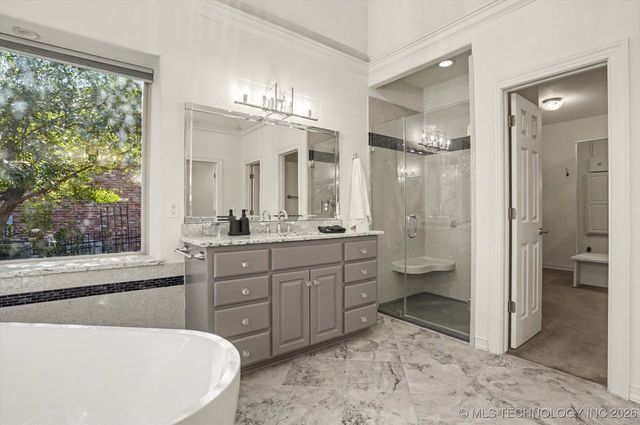 6705 E 114th Street S, Bixby, OK 74008