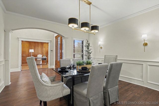 6705 E 114th Street S, Bixby, OK 74008