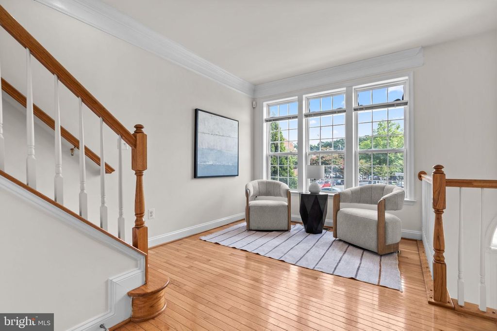 4091 COLUMBIA PIKE, Arlington, VA 22204