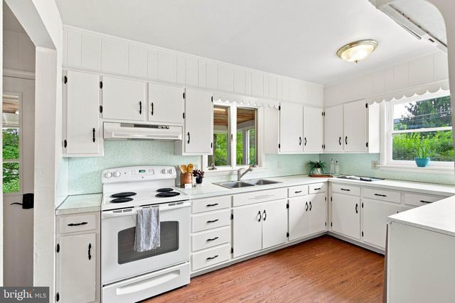 4533 MILLER DR, Mount Joy, PA 17552