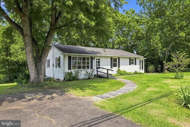 4533 MILLER DR, Mount Joy, PA 17552