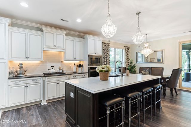 656 Jenoa Drive, Castle Hayne, NC 28429