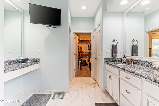 656 Jenoa Drive, Castle Hayne, NC 28429
