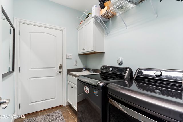 656 Jenoa Drive, Castle Hayne, NC 28429