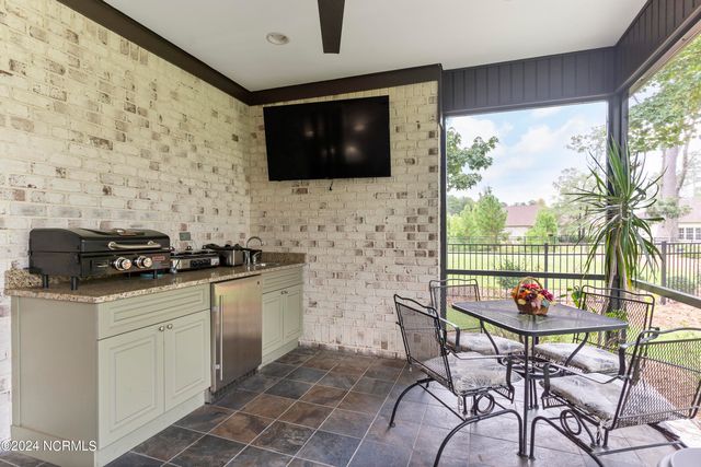 656 Jenoa Drive, Castle Hayne, NC 28429