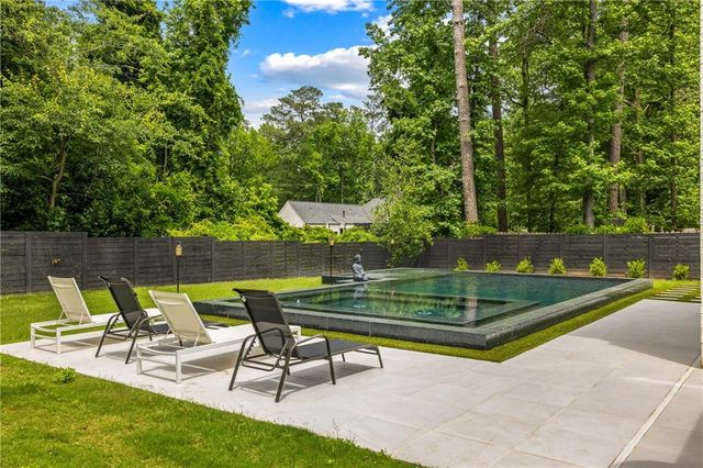 185 Pebble Trail, Alpharetta, GA 30009