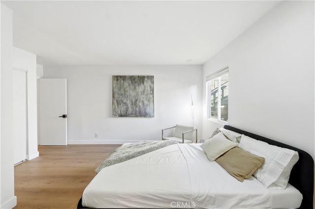 1406 Manzanita, Los Angeles, CA 90027