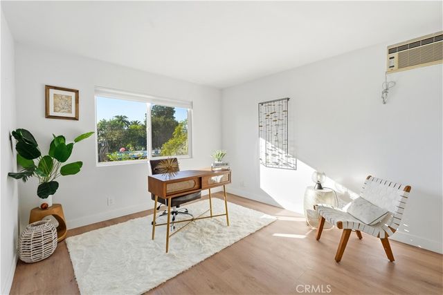 1406 Manzanita, Los Angeles, CA 90027