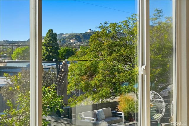 1406 Manzanita, Los Angeles, CA 90027