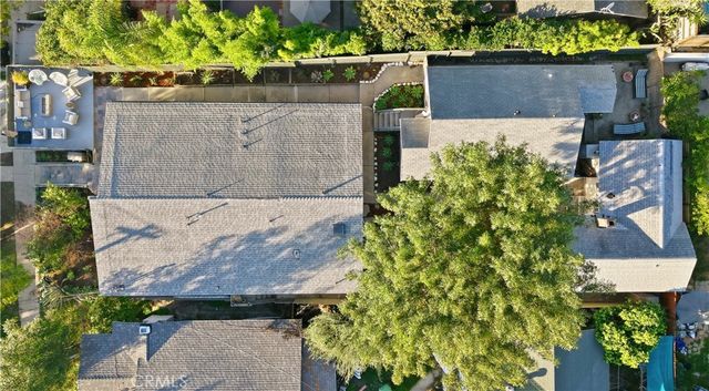 1406 Manzanita, Los Angeles, CA 90027