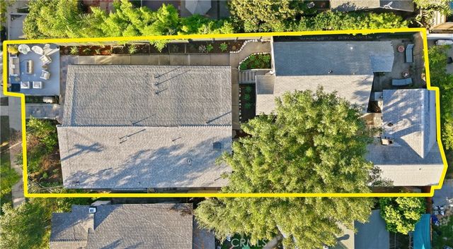 1406 Manzanita, Los Angeles, CA 90027