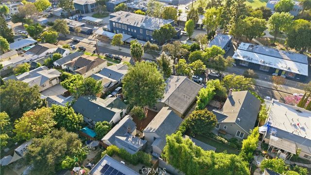 1406 Manzanita, Los Angeles, CA 90027