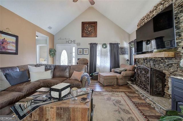 92 Morgan Drive, Adairsville, GA 30103