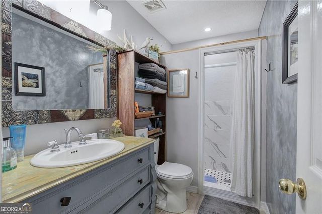 92 Morgan Drive, Adairsville, GA 30103