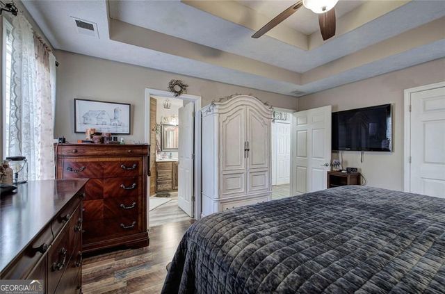 92 Morgan Drive, Adairsville, GA 30103