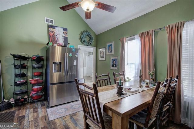 92 Morgan Drive, Adairsville, GA 30103