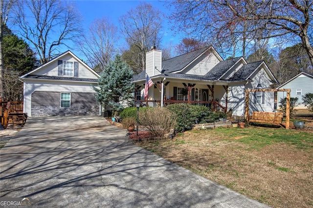 92 Morgan Drive, Adairsville, GA 30103