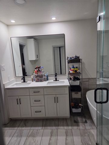 1116 Southwood Drive, Desoto, TX 75115