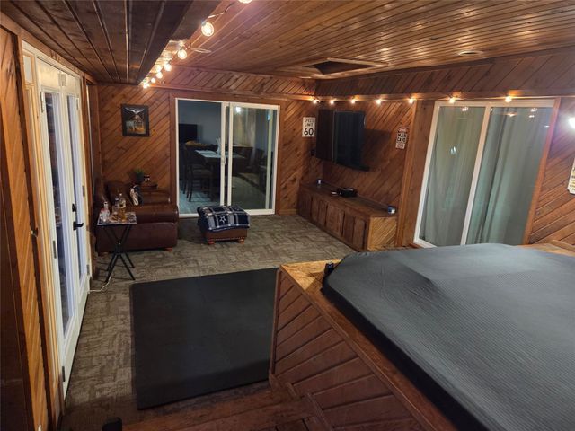 1116 Southwood Drive, Desoto, TX 75115