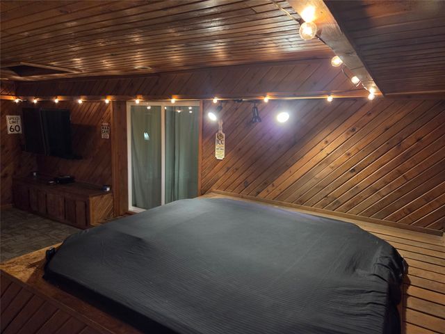 1116 Southwood Drive, Desoto, TX 75115