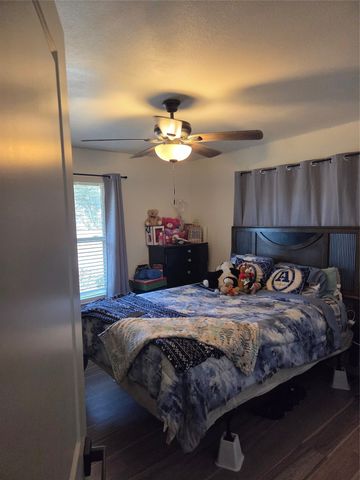 1116 Southwood Drive, Desoto, TX 75115